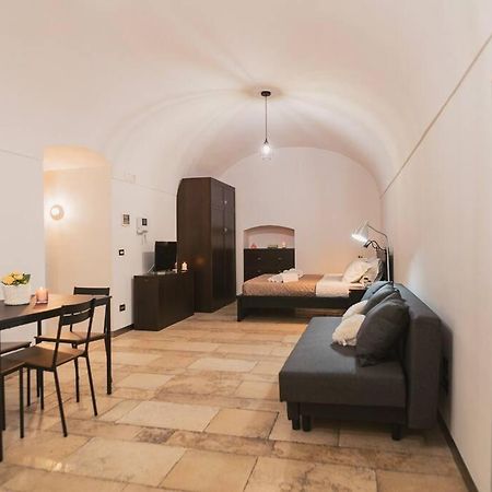 Trani -Suite ❉Marmor - Elegante Casa Storica ❉ Zewnętrze zdjęcie