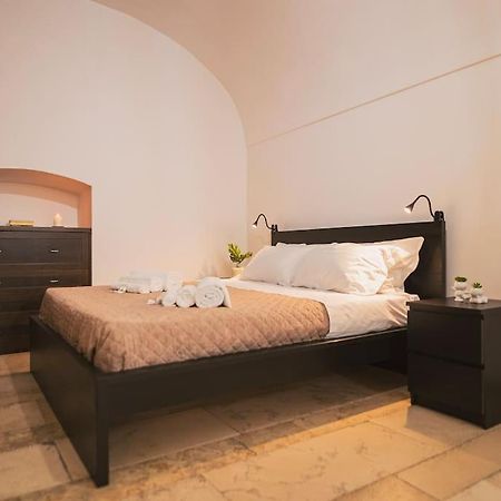 Trani -Suite ❉Marmor - Elegante Casa Storica ❉ Zewnętrze zdjęcie