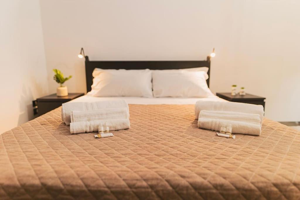 Trani -Suite ❉Marmor - Elegante Casa Storica ❉ Zewnętrze zdjęcie