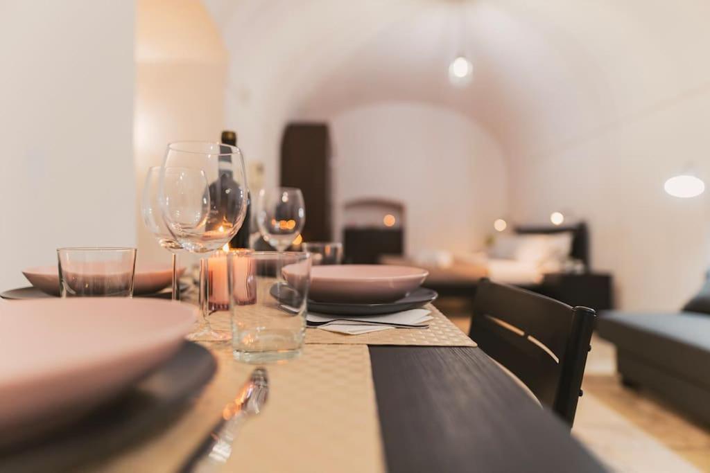 Trani -Suite ❉Marmor - Elegante Casa Storica ❉ Zewnętrze zdjęcie